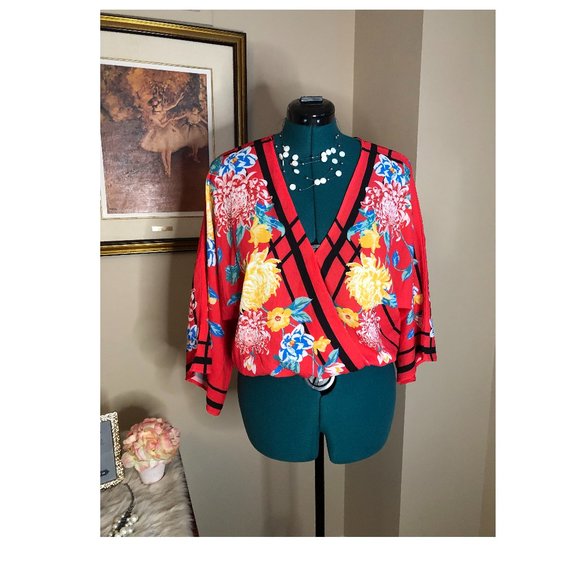 Flying Tomato Tops - Kimono Cropped Blouse, Large